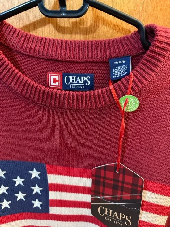 Chaps Men's Red American Flag Crewneck Sweater - Picture 2 of 2